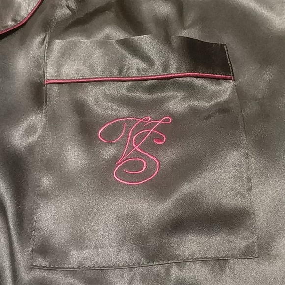 Victoria's Secret Sleep Shirt - Picture 5 of 5
